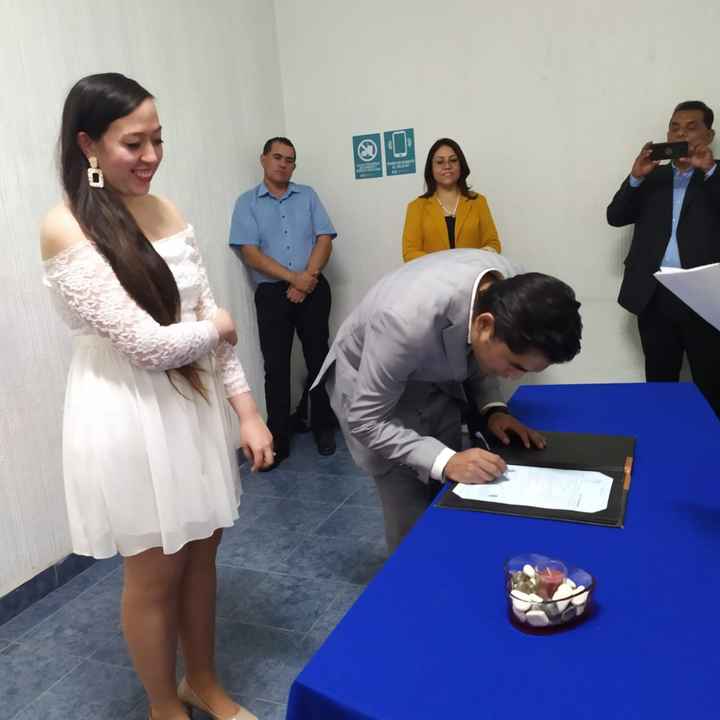 Me casé por el civil 💕 - 5