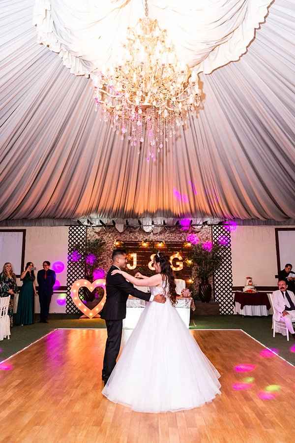 Ya nos casamos P.9 El baile de los novios y el sorpresa - 6