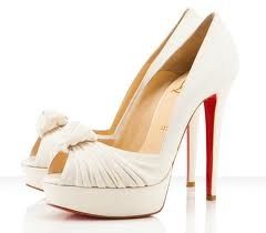 Zapatos blancos