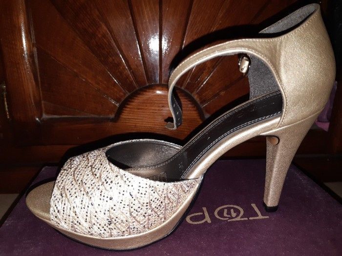 yo usare unas iguales pero en rojo