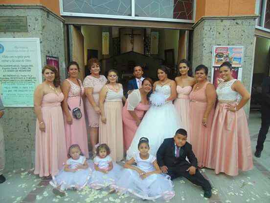 Ideas: vestidos de dama en color rosa claro - 1