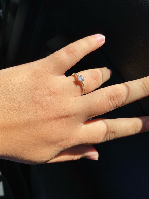 Por último... Muéstranos tu anillo 💍😍 - 1