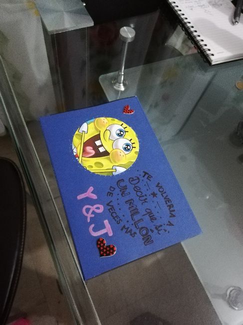 Que le regalaron a su fm una vez que les fue entregado el anillo de compromiso - 1