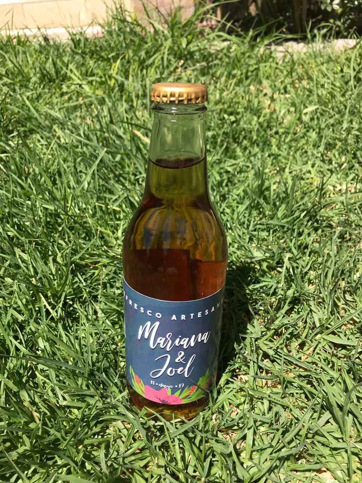 Nuestra mesa de recuerdos - 1