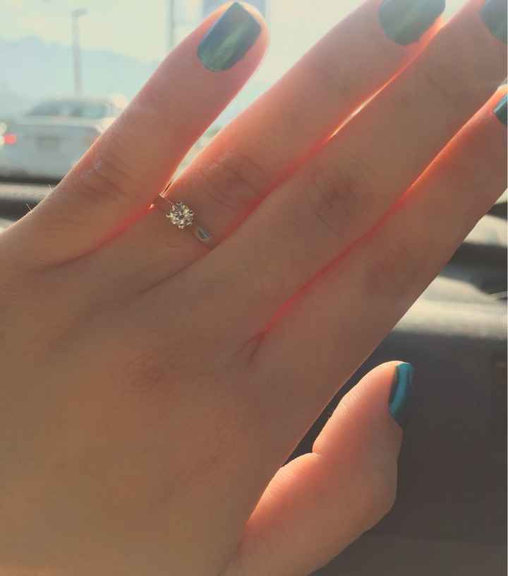 ¿cómo es su anillo de compromiso? - 1