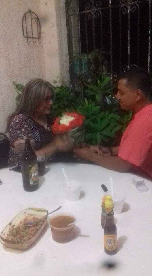 en su casa,!!