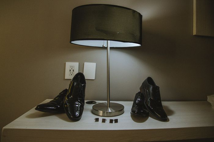 ¡5 zapatos negros para el novio! - 1