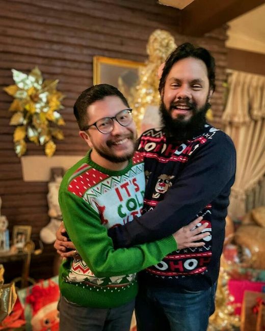 ¿Te gustan los ugly sweater en parejas? 🧥 1