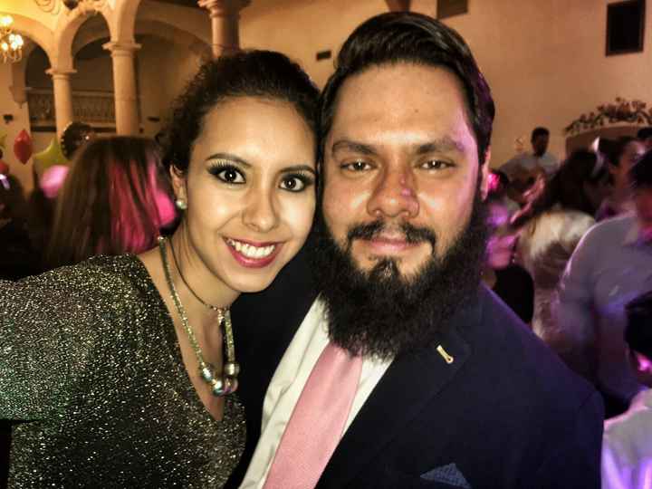 Novios de rosa - 1