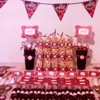 Mi mesa de dulces personalizada
