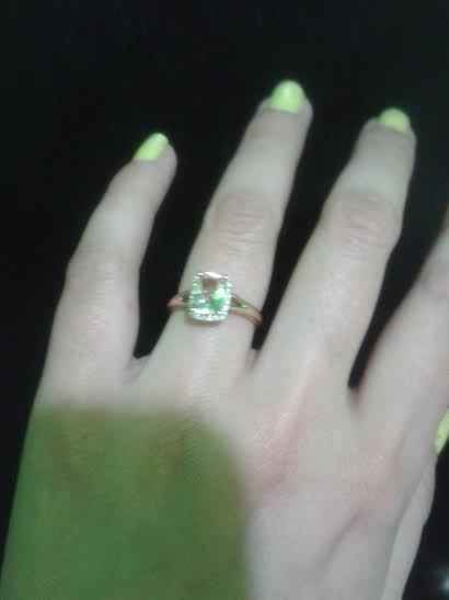 mi anillo de compromiso :)