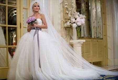 vestido con 20 capas de tul