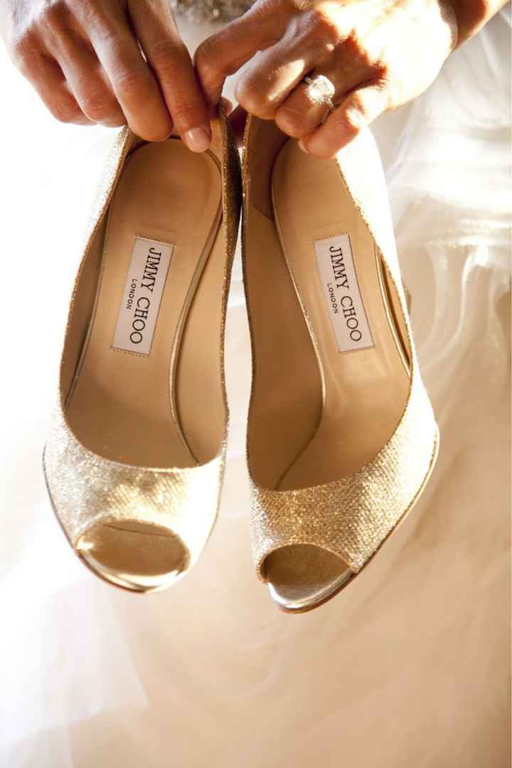 Zapatos bronce, un toque elegante para tu boda - 11