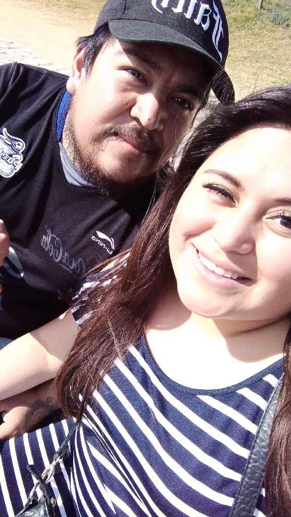 Reto con regalo: Sube una foto con tu pareja🎁 - 1