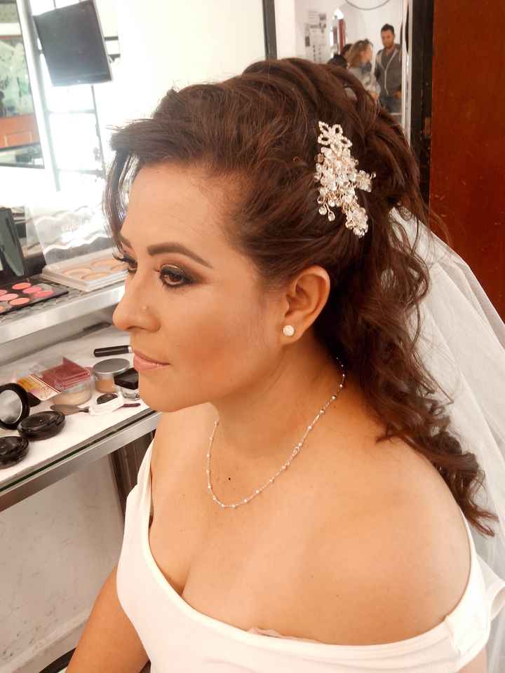 Prueba de maquillaje y peinado - 10