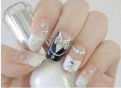 Novias con Uñas de Colores - 1