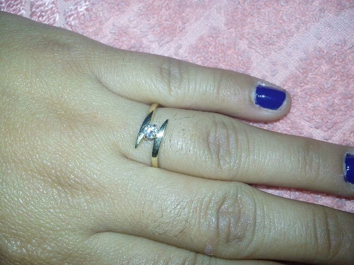 De donde es su anillo ??  el mio de amore mio - 1