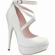 Más zapatos.. - 2
