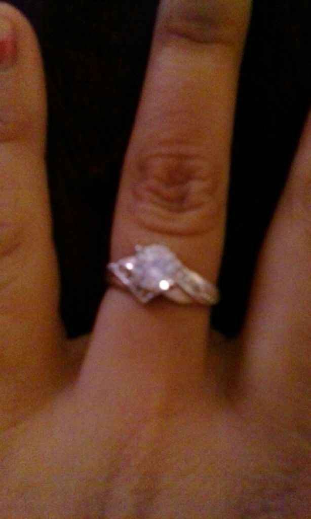 Por fin tengo mi anillo de compromiso.  cual es el tuyo - 1