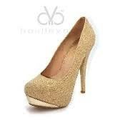 Más zapatos.. - 5