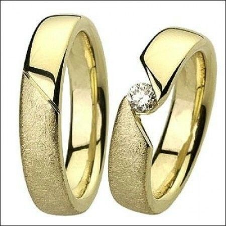 Mi anillo de compromiso... solo me lo medí - 1