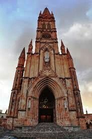 A año & medio ya con iglesia verdad que esta hermosa! - 3