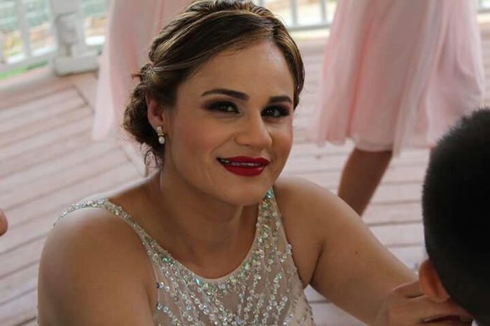Ayuda, quitar ojeras e imperfecciones  - 1