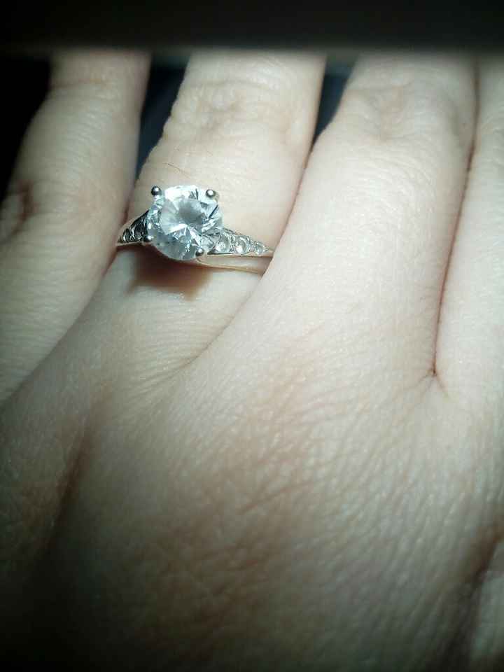 Anillo de compromiso, joyitas - 1