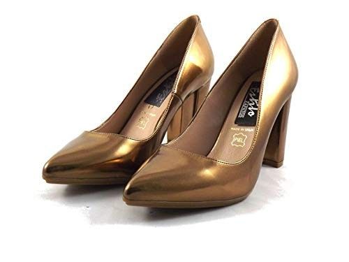 Zapatos color bronce para el gran día. 4