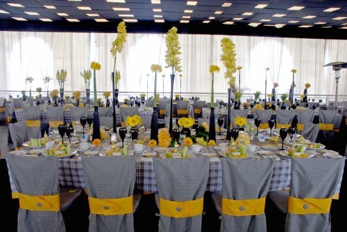 Decoración para boda en Amarillo 💛 y negro 11