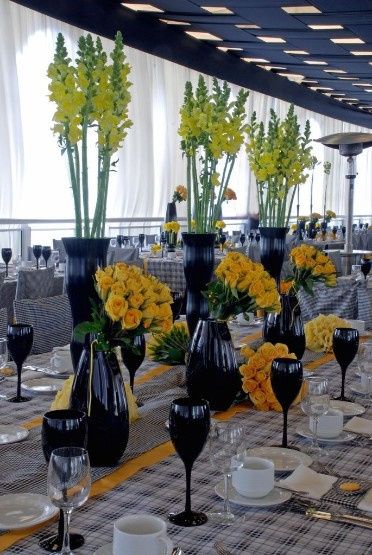 Decoración para boda en Amarillo 💛 y negro 13