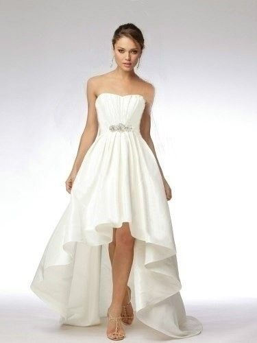 Puedo ponerme un vestido de novia si soy muy bajita? Mido 1.43 9