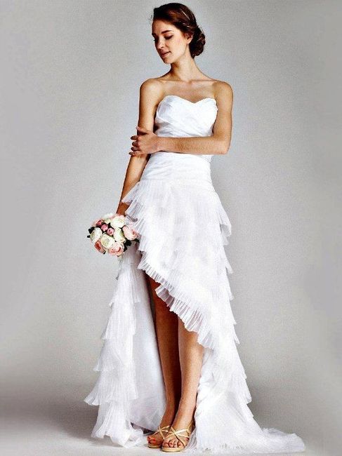 Puedo ponerme un vestido de novia si soy muy bajita? Mido 1.43 14