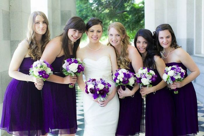 Vestido damas, mismo color diferente estilo. 7