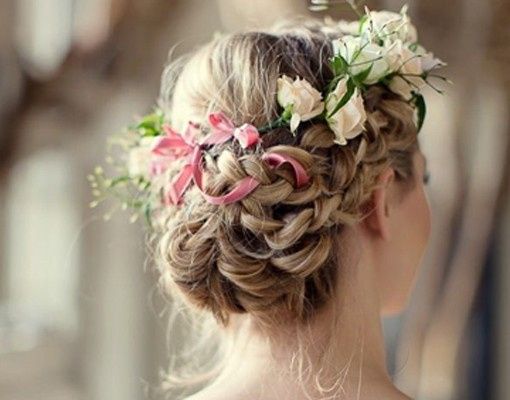 Peinados con flores para la boda 2