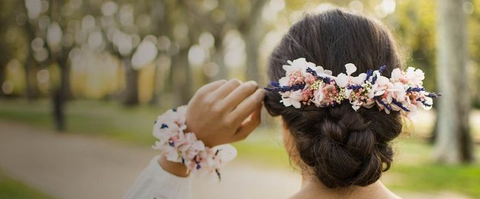 Peinados con flores para la boda 9