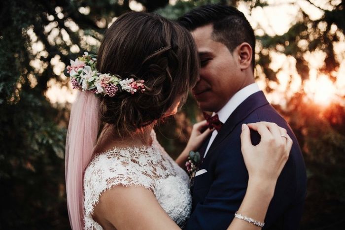 Peinados con flores para la boda 22