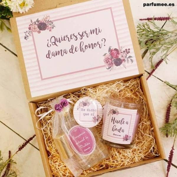 Detalles para las damas de honor 26
