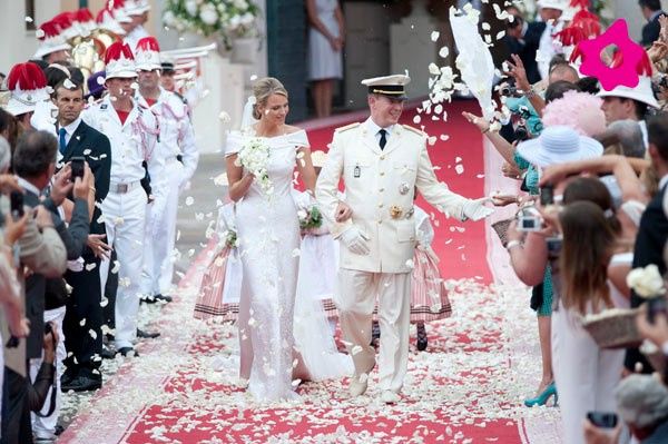 Que utilizar para la salida de novia de la iglesia 64