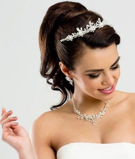 ¿Que usar tiara o tocado? 17