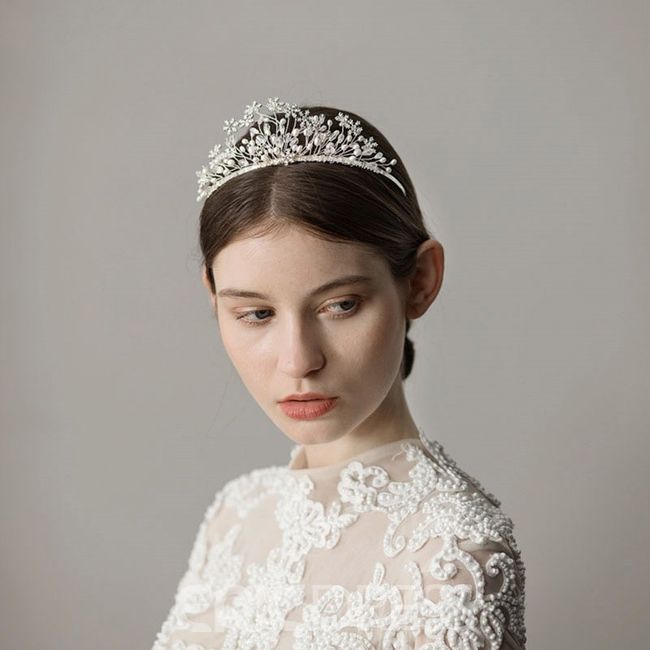 ¿Que usar tiara o tocado? 18