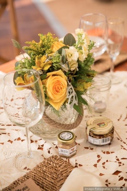 ¿Alguna sugerencia para centros de mesa económicos? 10