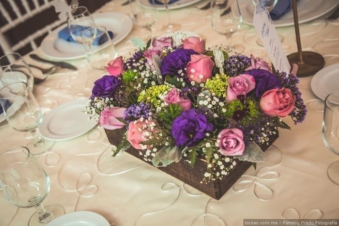 ¿Alguna sugerencia para centros de mesa económicos? 21