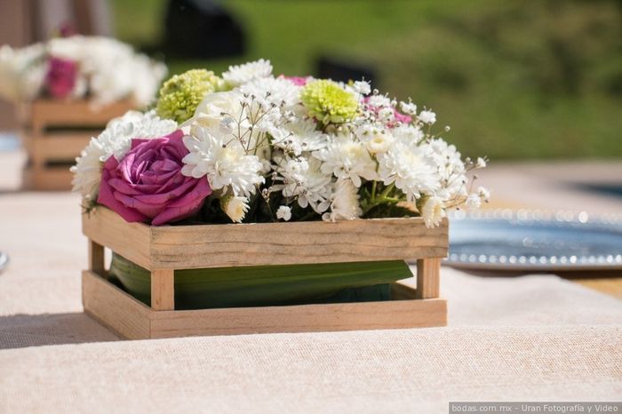 ¿Alguna sugerencia para centros de mesa económicos? 23