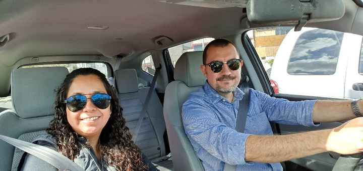 La última foto del año juntos 💑🎉🍇 - 1
