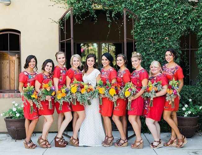 "Damas Muy Mexicanas" - 16