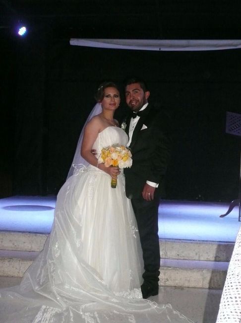 ya casados en la iglesia