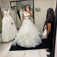 Vanessa reta a las novias de la comunidad a... - 1