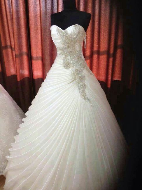 Soy laura lucia y esta es mi cartilla de boda...! 1