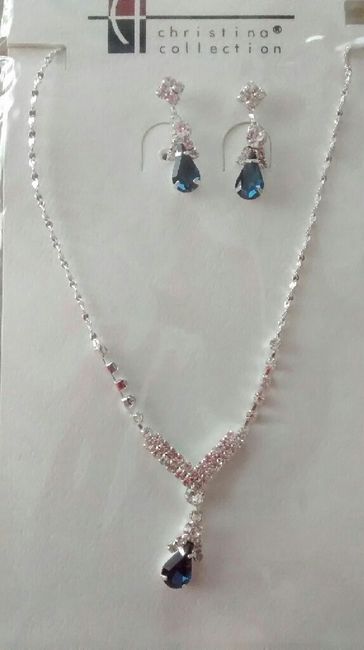 Mi tocado, zapatillas, y cuchillos - 3